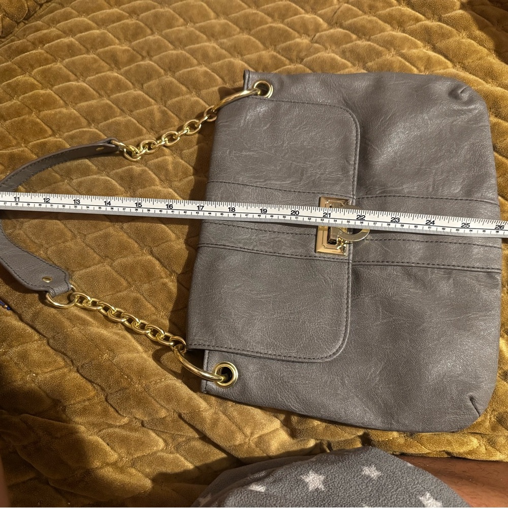 Vintage, mark., Elegant Black faux Leather Shoulder Bag - Picture 6 of 11